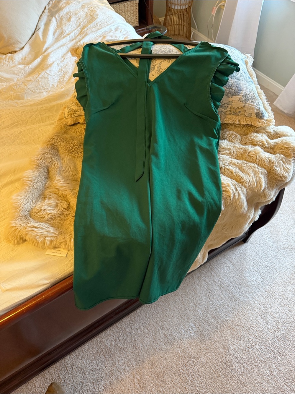Green Ruffle Sleeve V-Neck Shift Dress
